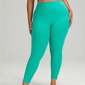 Like New Lululemon Align High-Rise Pant 25" in Maldives Green Size 2